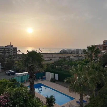 Διαμέρισμα H&o Charming Hideaway