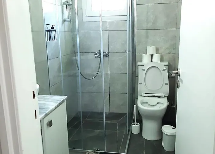 H&o Charming Hideaway * 파포스