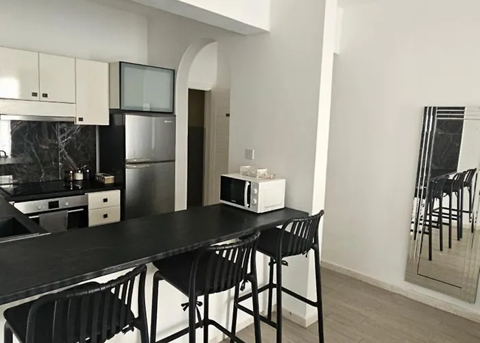 H&o Charming Hideaway *